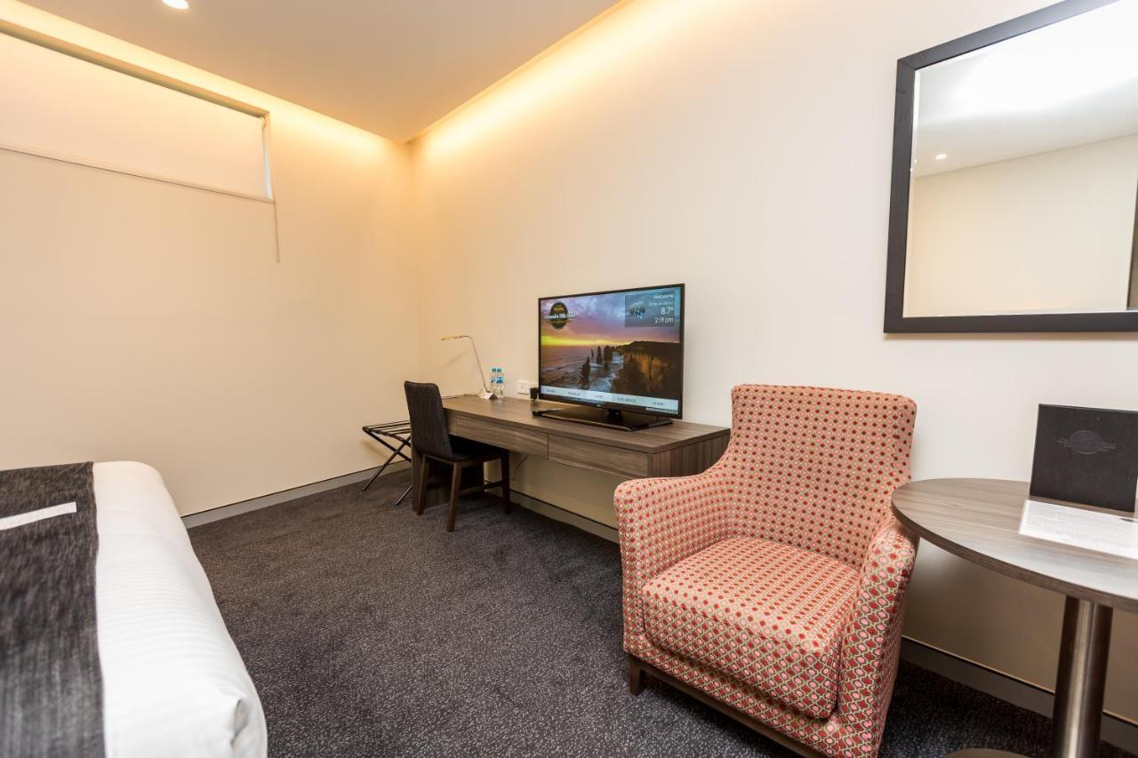 Alexandra Hills Hotel Cleveland Dış mekan fotoğraf